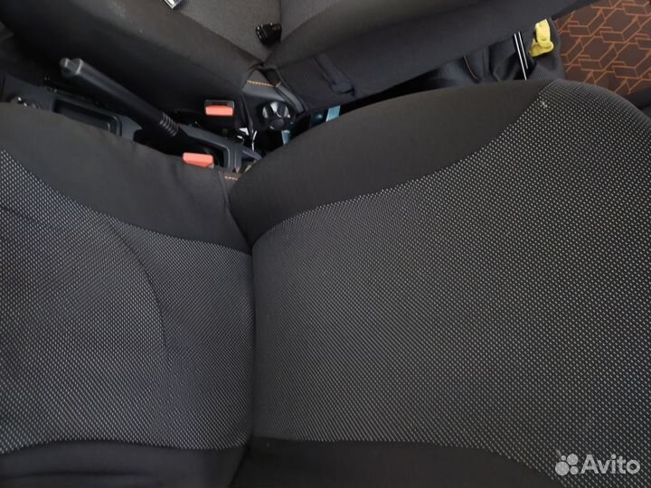 Автомобильные чехлы бу