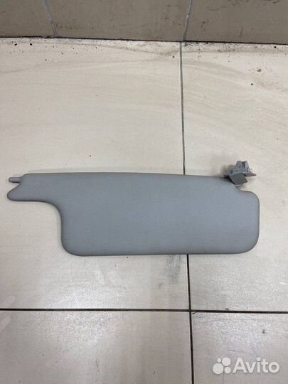 Козырек солнцезащитный с водительской стороны