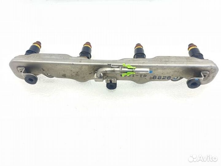 Топливная рейка (рампа) Honda Civic 8 1.8 R18A1