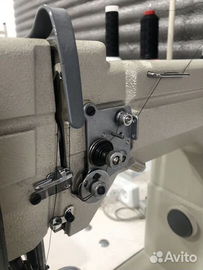 Колонковая швейная машина для кожи
