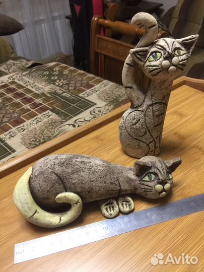 Керамические фигурки котов