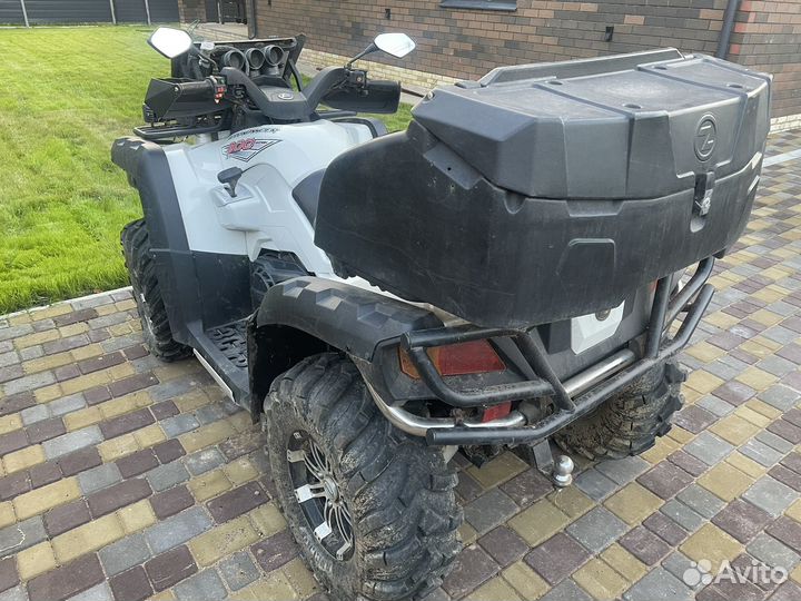 Квадроцикл cf moto800