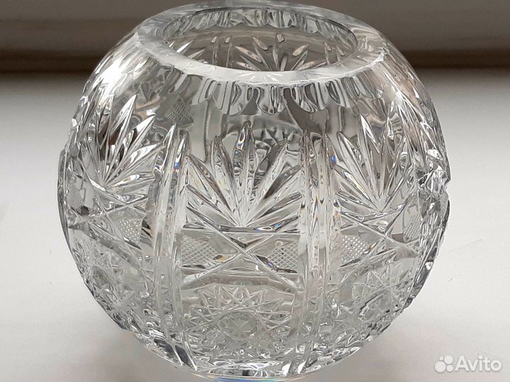 Ваза хрустальная шар ГДР