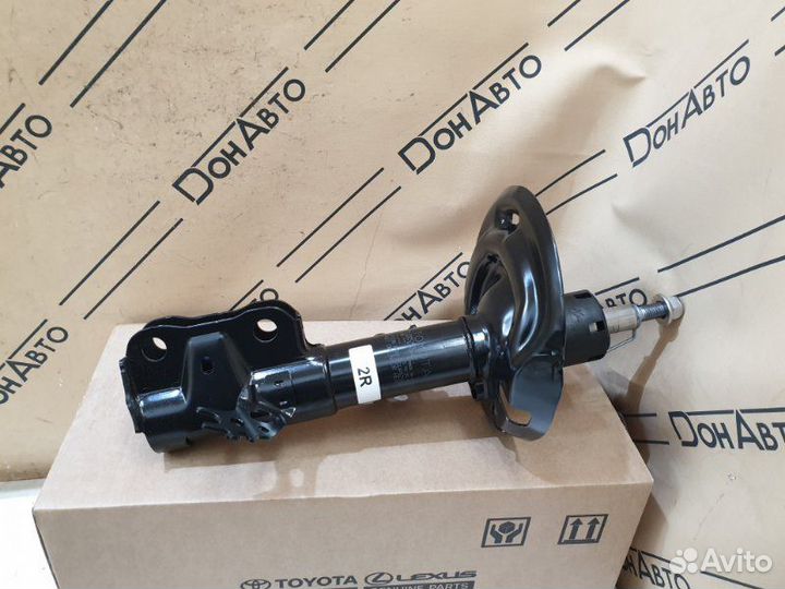 Амортизатор передний правый Toyota Camry V70