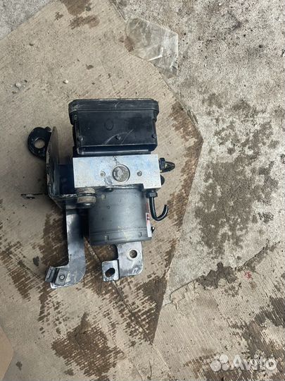 Блок abs hyundai solaris 1