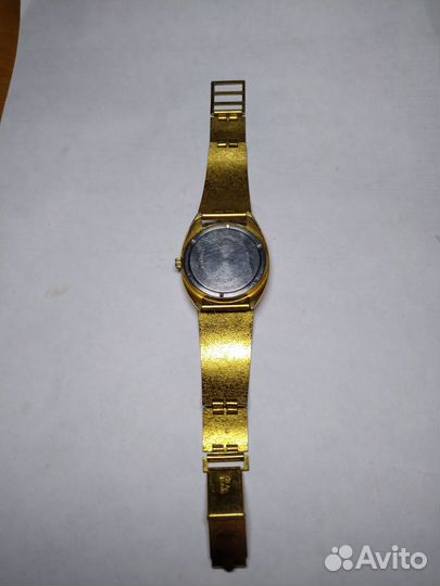 Часы позолоченные Ракета СССР Au-4 и vogue AU10