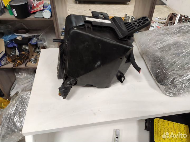 Блок предохранителей Kia Ceed 1 Киа Сид 1