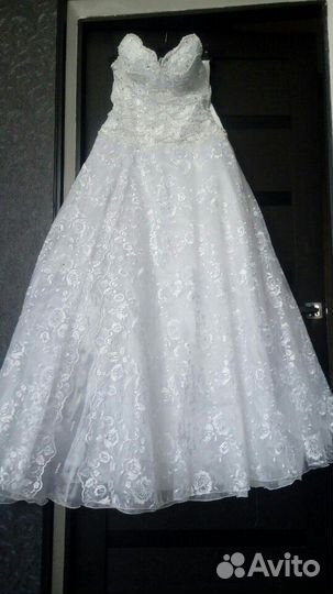 Платье свадебное