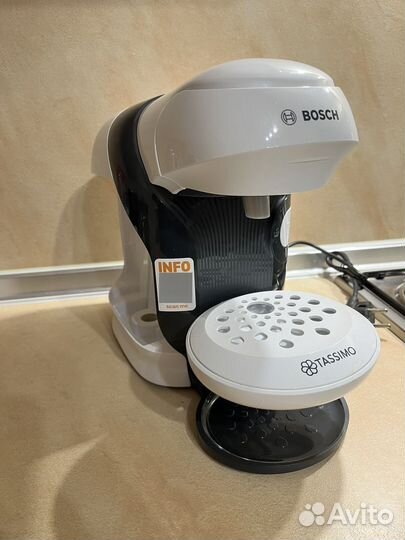 Капсульна кофе машина Bosch Tassimo