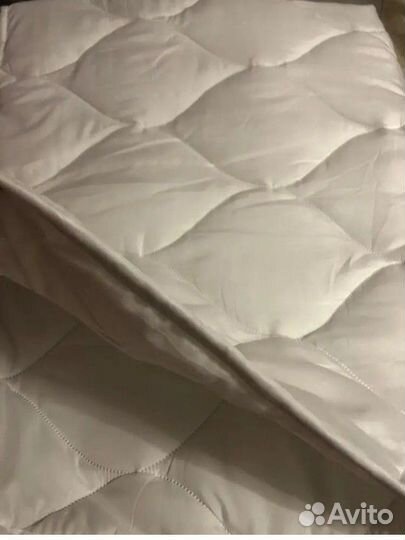 Комплект бортиков в кроватку