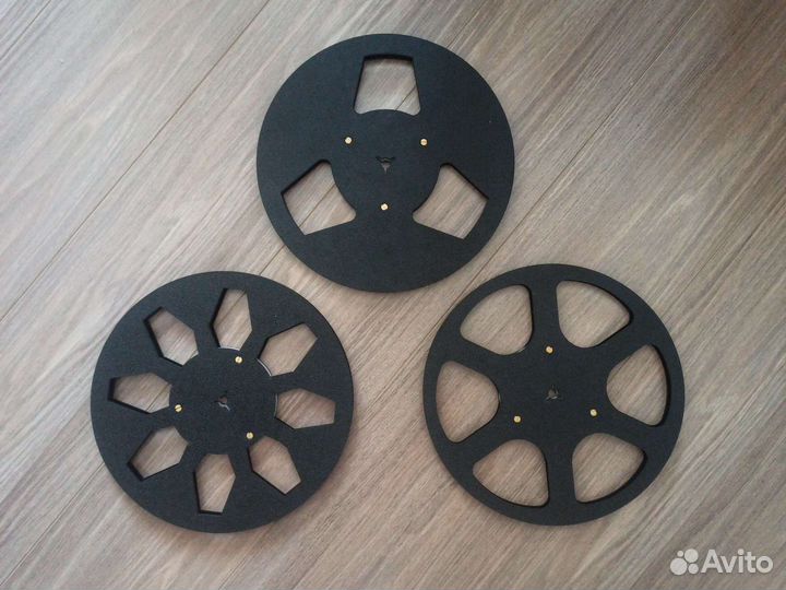 Катушки для намотки магнитной ленты