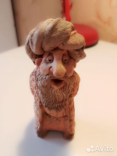 Фигурка Восточный мудрец в чалме, Китай, глина