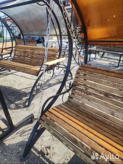 Качель подвесная с крышей