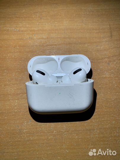 Apple airpods pro