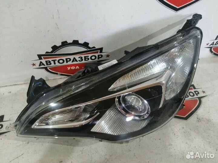 Фара галогеновая левая Opel Astra Gtc J 2011