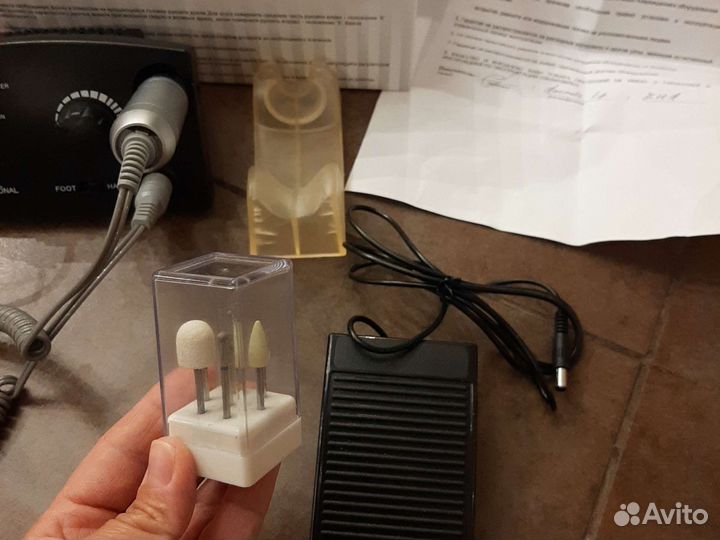 Аппарат для маникюра и педикюра TNL
