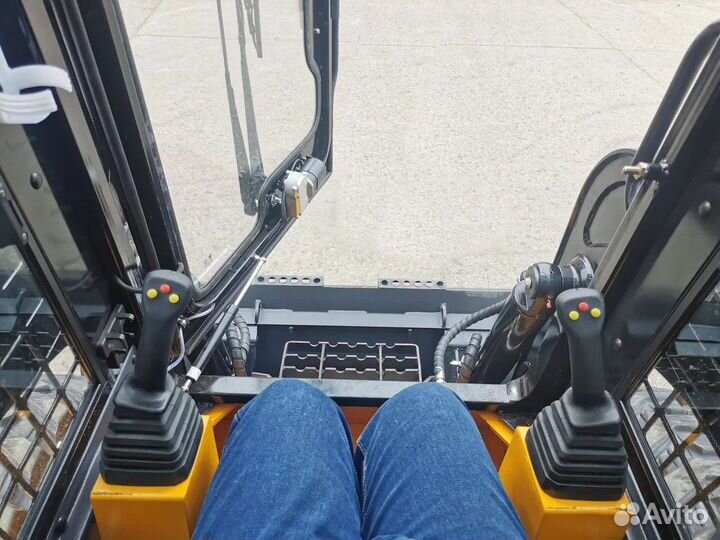 Мини-погрузчик Zauberg M850, 2023