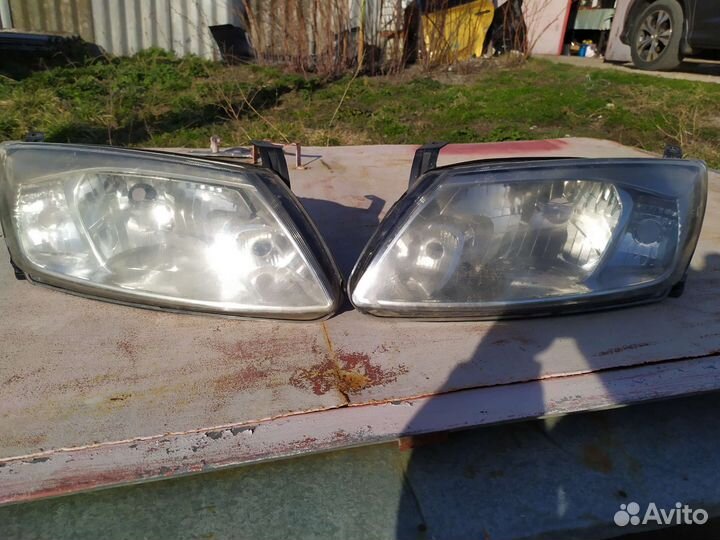 Фары на LADA гранту