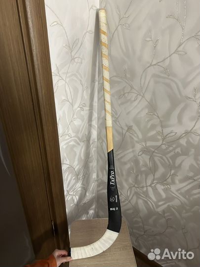 Клюшка хоккейная