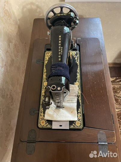 Швейная машинка бу