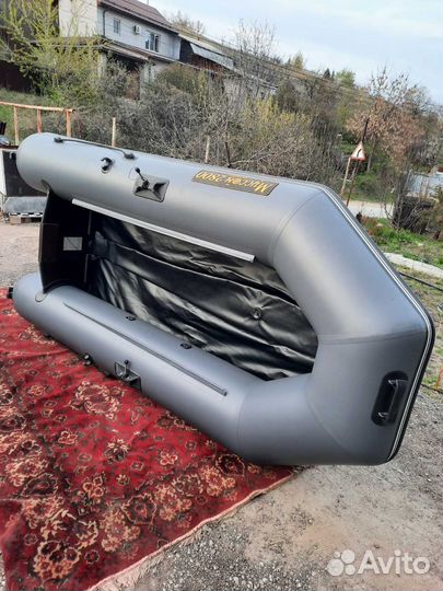 Лодка надувная