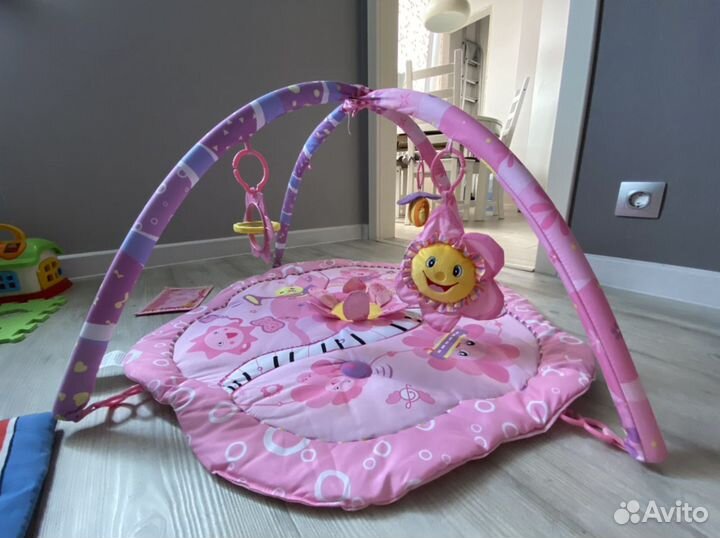 Развивающий коврик