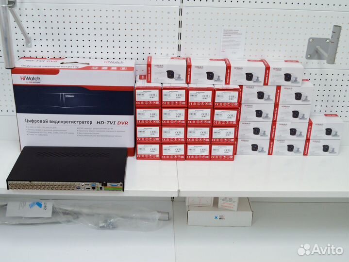 Камеры HiWatch 2MP уличные с регистратором