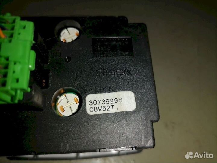 Блок переключателей света фар Volvo V50 MW 3073929