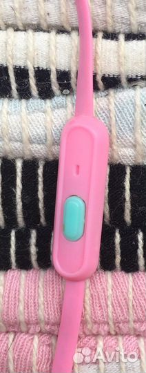 Проводные наушники