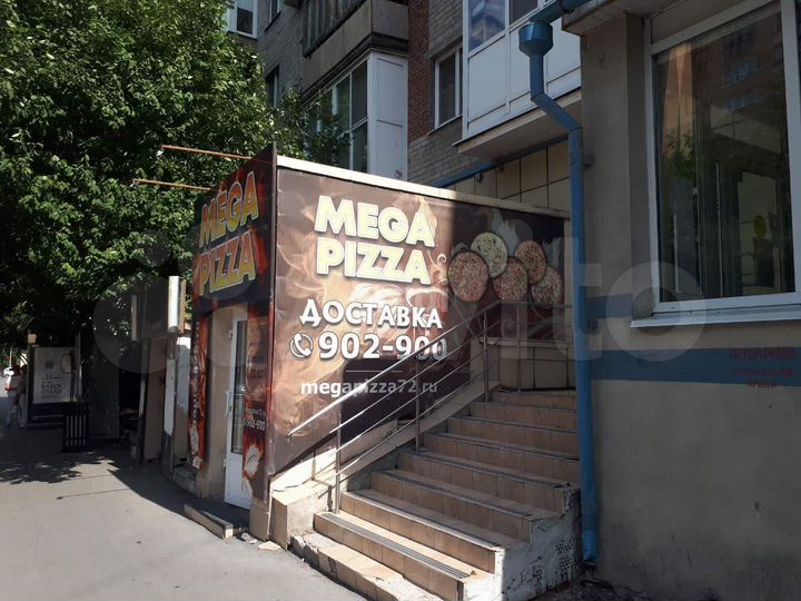 Сдам торговое помещение, 213 м²