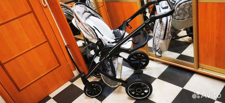 Коляска 3 в 1