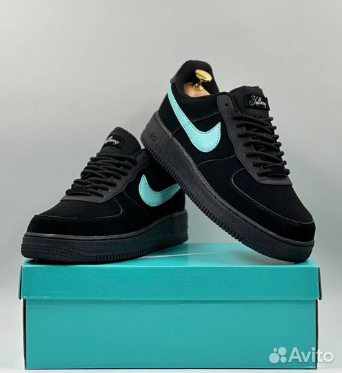 Nike Air Force 1 Low x Tiffany & Co. 1837