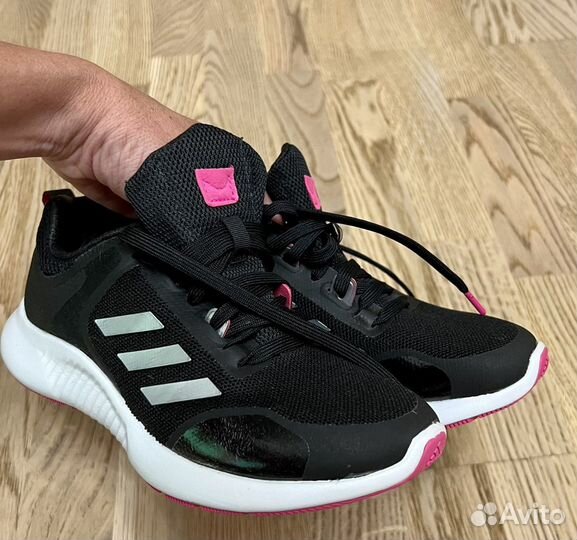 Новые оригинал кроссовки adidas bounce