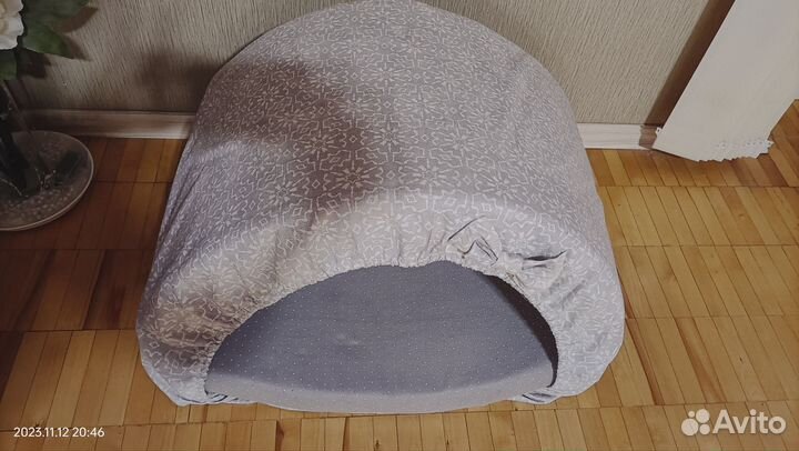 Домик, лежак для маленьких собак и кошек