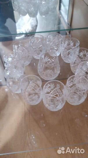Хрустальные рюмки