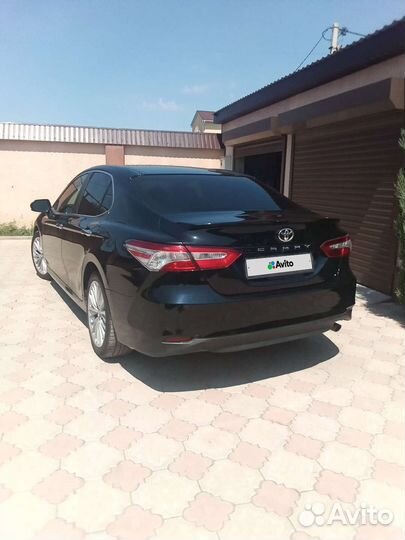 Toyota Camry, 2018