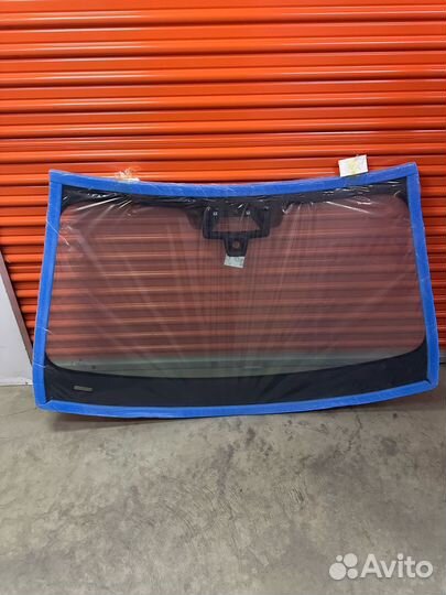 Стекло лобовое BMW Х5,G05