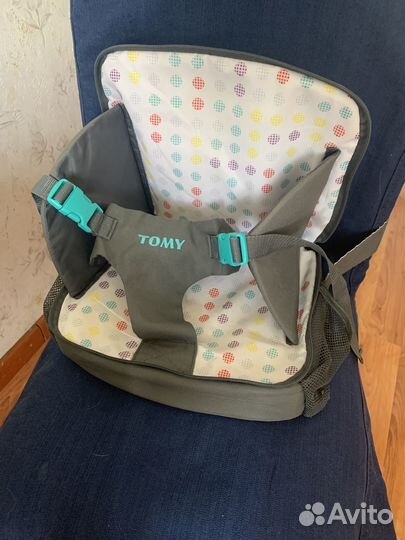 Детский бустер стульчик для кормления