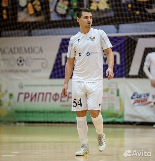 Индивидуальные тренерировки по футболу