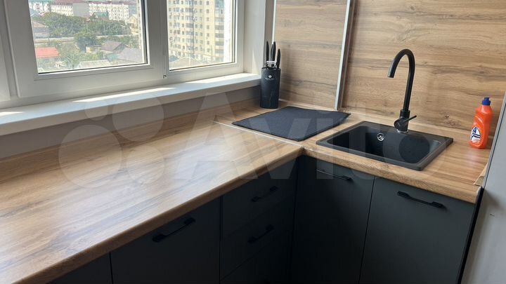 2-к. квартира, 54 м², 9/9 эт.