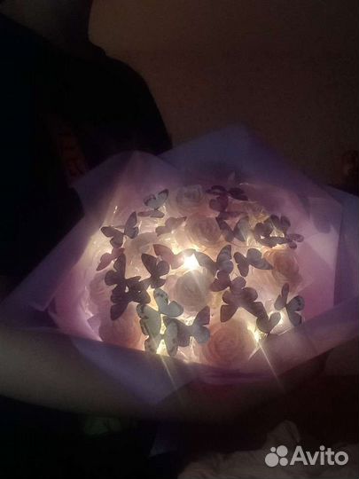 Букет из бабочек светящийся