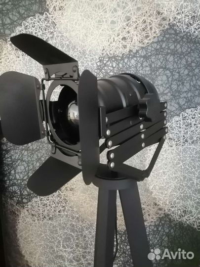 Торшер с лампой прожектор в стиле лофт