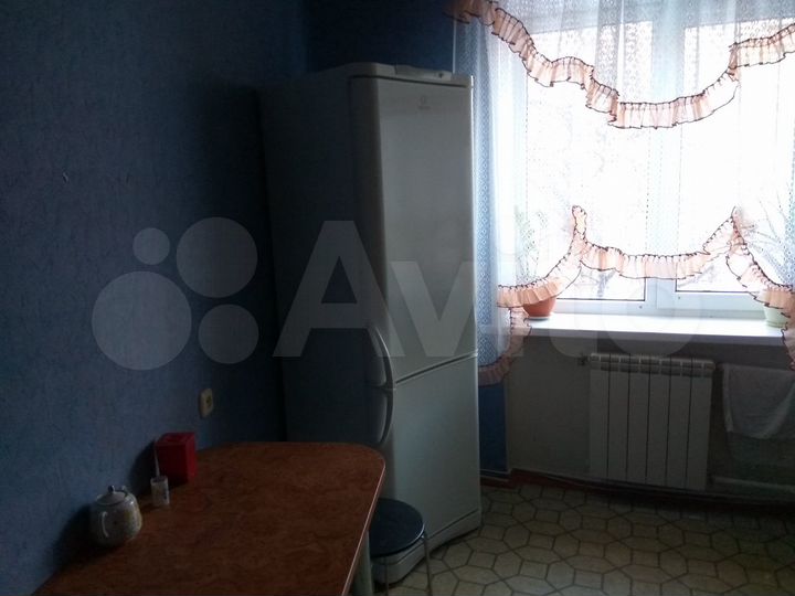 2-к. квартира, 50 м², 1/5 эт.