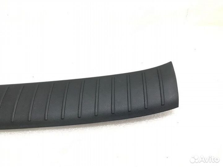 Накладка замка багажника Hyundai Palisade LX2
