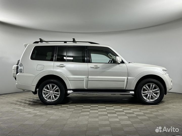 Mitsubishi Pajero 3.2 AT, 2014, 175 886 км