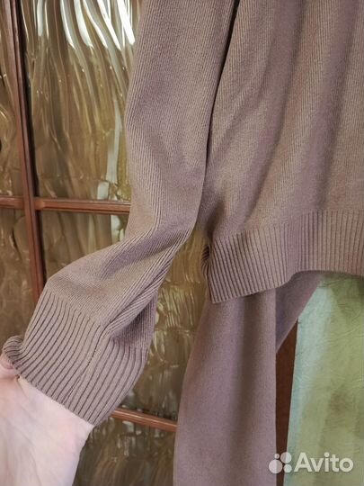 Вязаный костюм женский