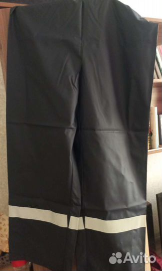 Резиновый костюм