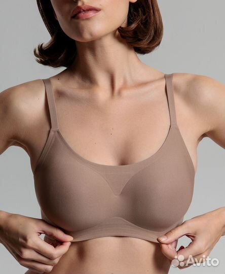 Бюстгальтер топ без косточек 46 48