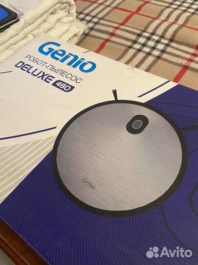 Робот пылесос genio