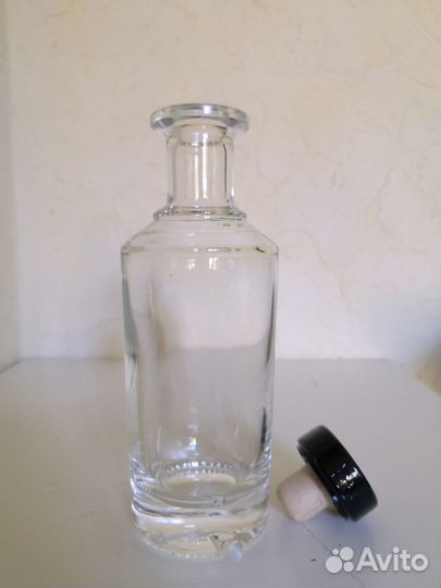 Бутылка маленькая с пробкой 250 мл